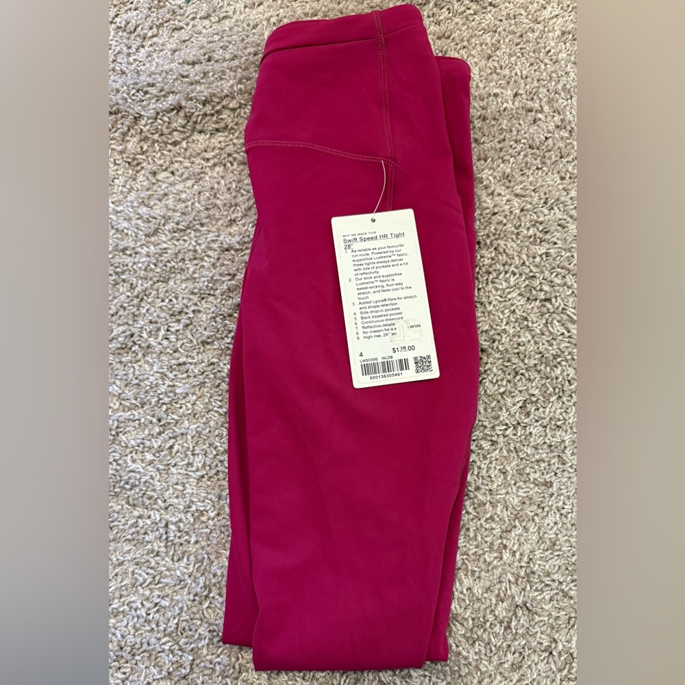 Lululemon Swift Speed HR 28” Wild Berry
